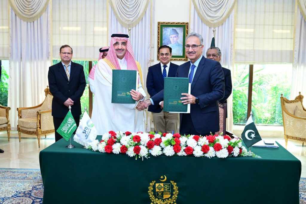 Dr. Kazim Niaz, Secretary of the Economic Affairs Division, and the Chief Executive Officer (CEO) of the Saudi Fund for Development (SFD) finalised loan agreements totalling US$107 million for two hydropower projects in Pakistan.